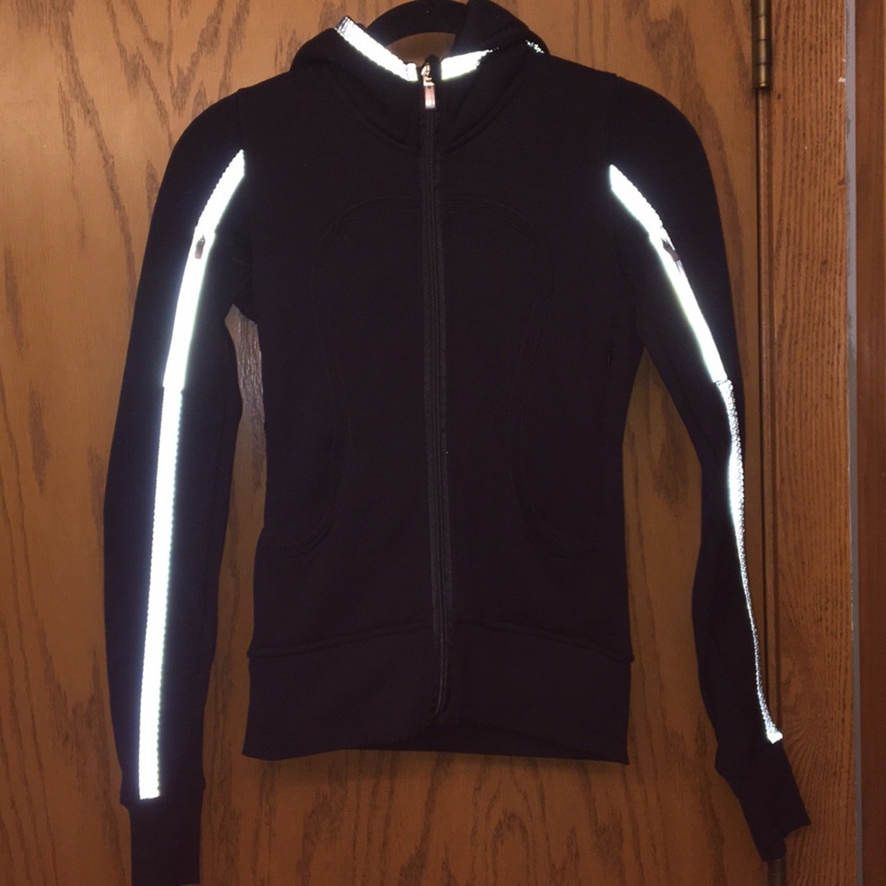 Reflective lululemon jacket with hood. size 2